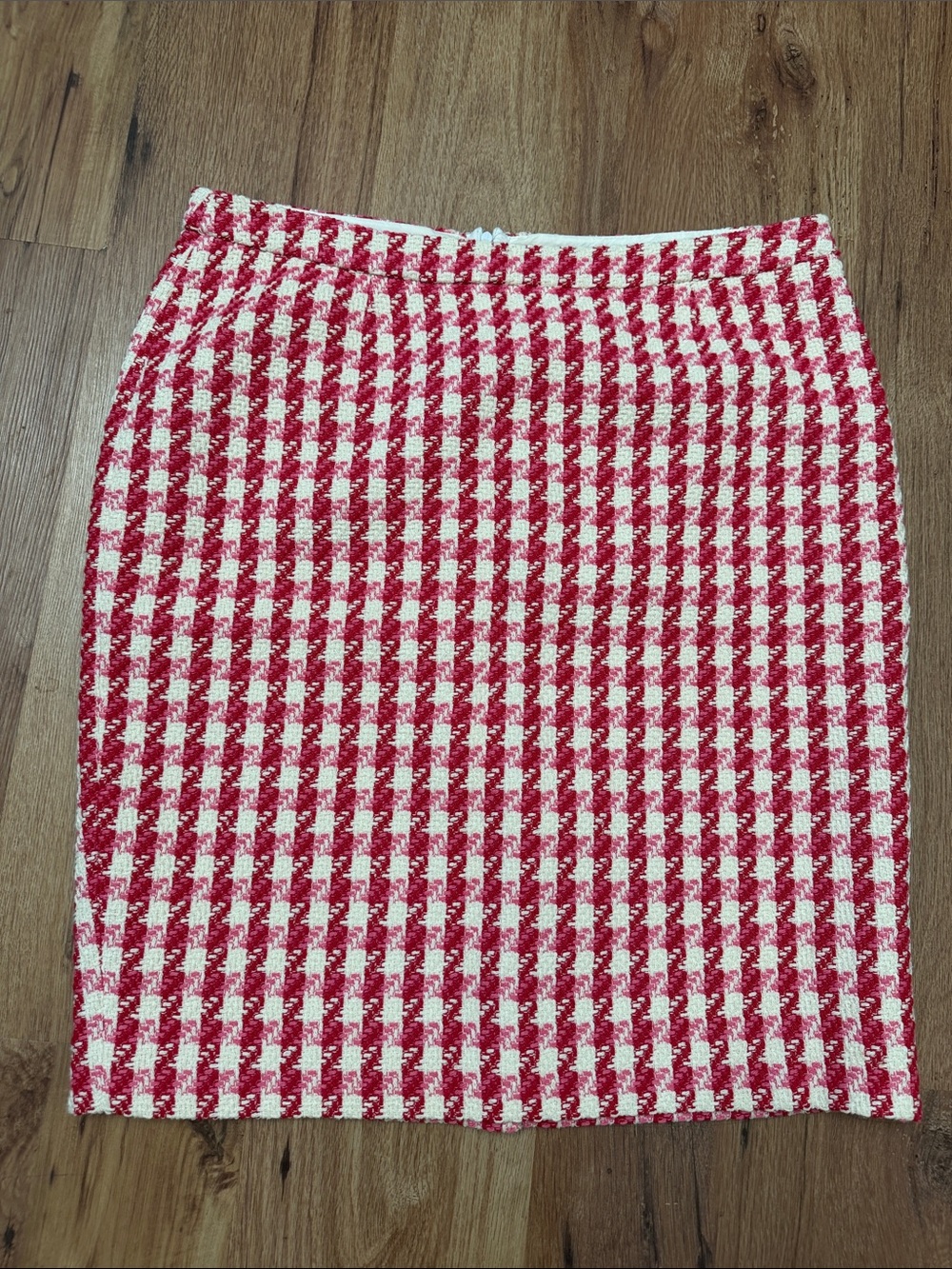Boden Red, Pink & White Houndstooth Knit Pencil Skirt, size 12